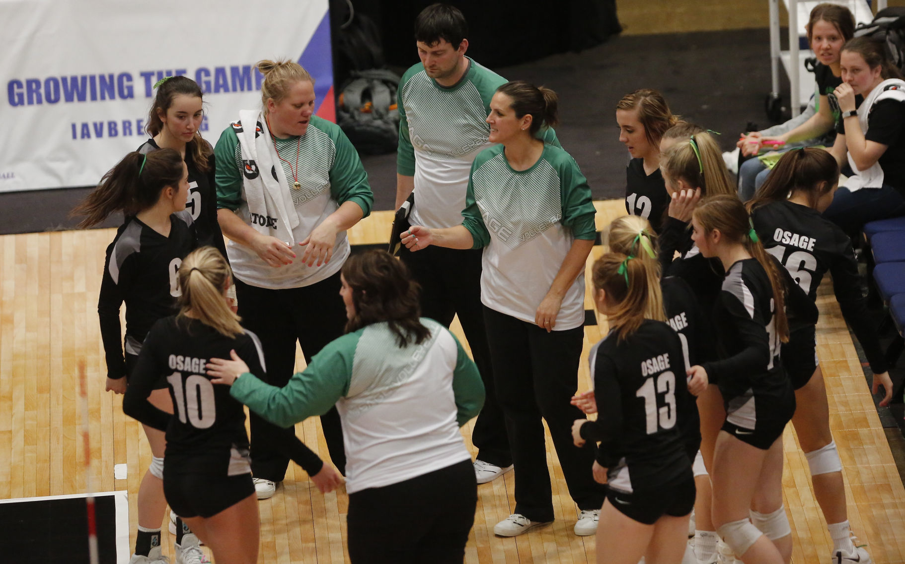 State Vball Osage vs. Kuemper Catholic 17